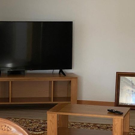 Vivenda Caixilao Casa Com 3 Quartos Βιάνα ντο Καστέλο Εξωτερικό φωτογραφία