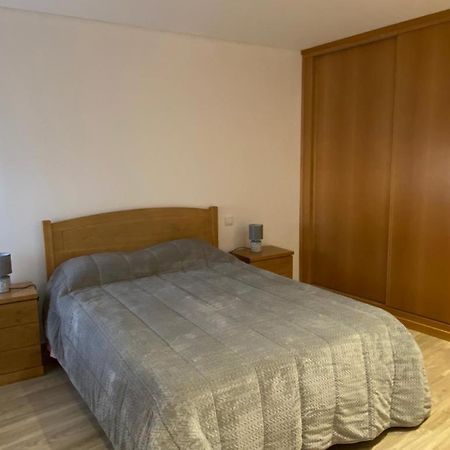 Vivenda Caixilao Casa Com 3 Quartos Βιάνα ντο Καστέλο Εξωτερικό φωτογραφία