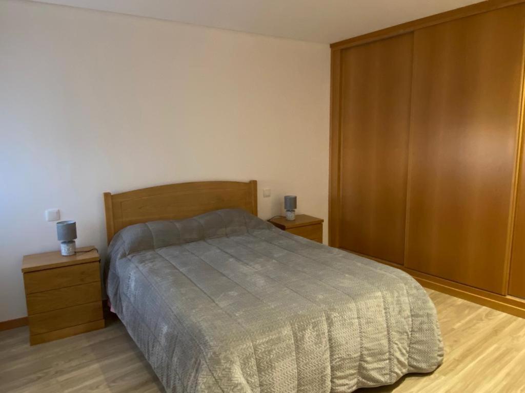 Vivenda Caixilao Casa Com 3 Quartos Βιάνα ντο Καστέλο Εξωτερικό φωτογραφία